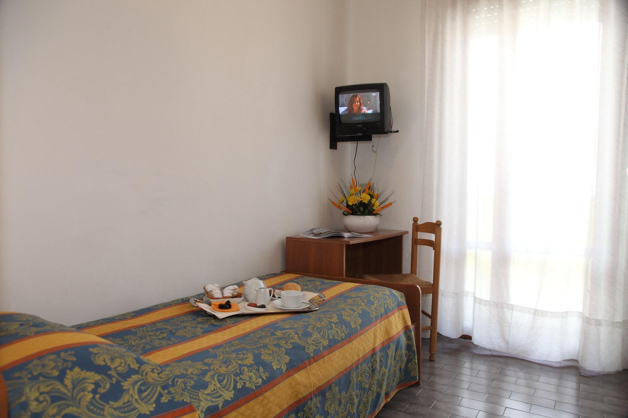 Hotel Bettina ลิโดดิเยโซโล ภายนอก รูปภาพ