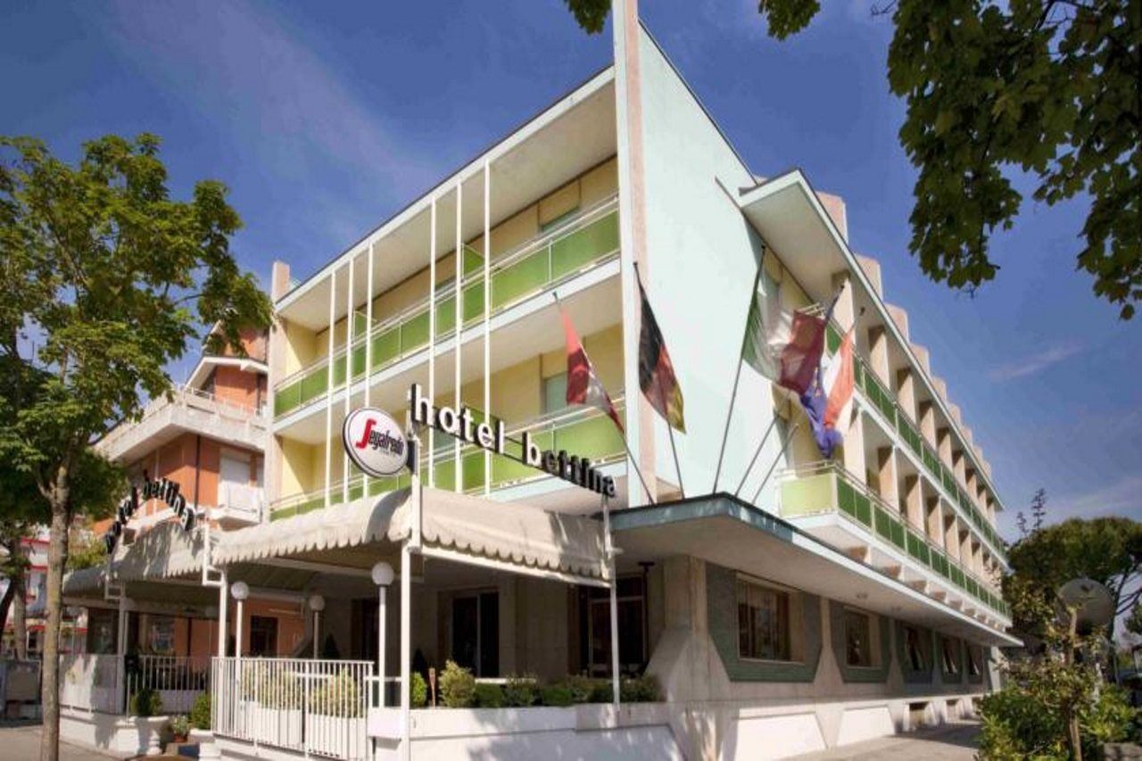 Hotel Bettina ลิโดดิเยโซโล ภายนอก รูปภาพ